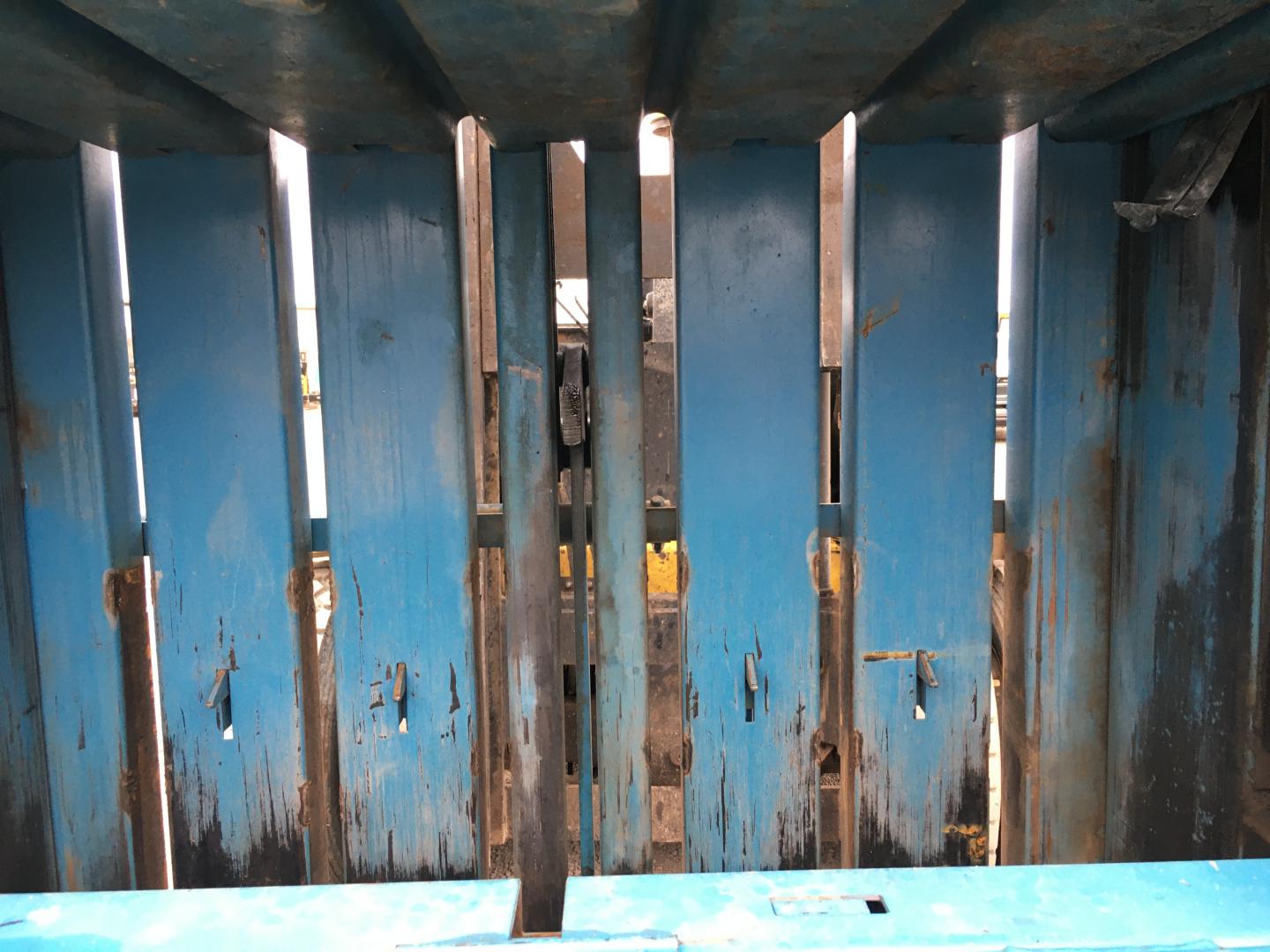 ./imagenes/INVOICE/2019/16766/COMPACTADOR DE CARTON MARATHON V-6030-HD-02 (7).JPG